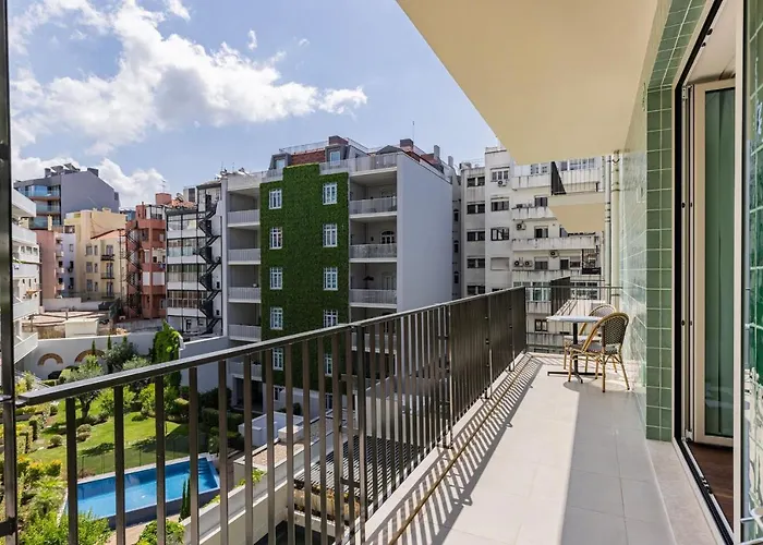 Upscale In Center By Lovelystay * Lisboa